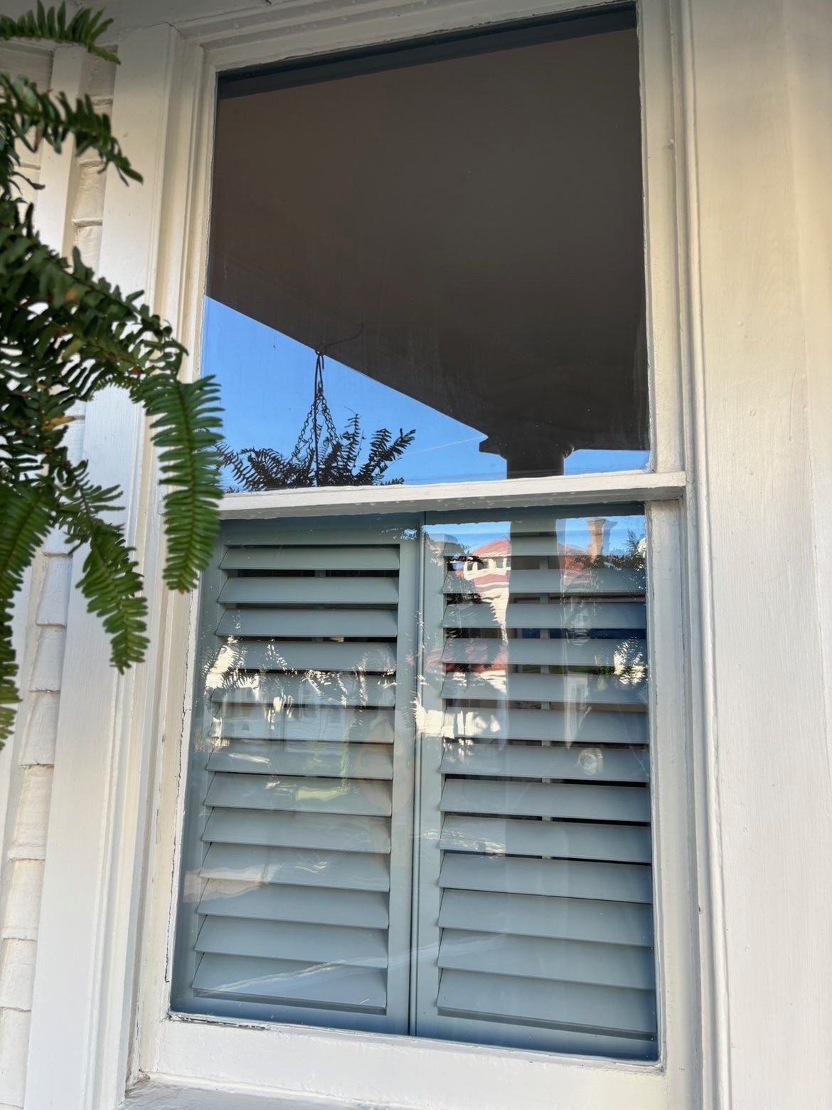 Exterior wall detail cleaning.
